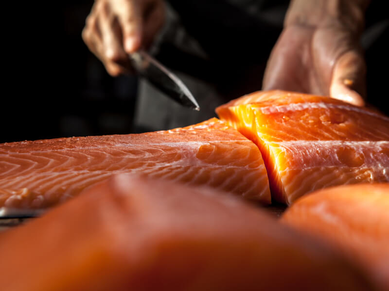 What should you watch for when buying smoked salmon?